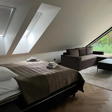 Przy Lesie Oda ve Kahvaltı 4*